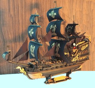 Kapit�n Piratenschiff
